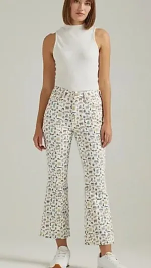 NWT Wrangler Life's Lemons High Rise Kick Flare Wrocks 672 Jeans thumbnail 1