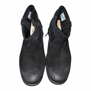 ✨UGG Josefene Cuff Black Sz 9 Boots✨ thumbnail 6