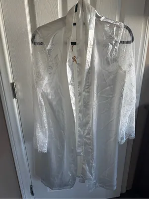 Women's Satin & Lace Robe - White thumbnail 4