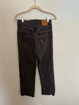 Levi’s Ribcage Jeans thumbnail 2