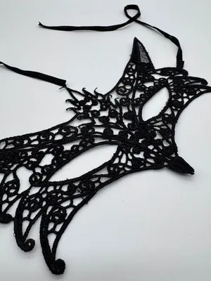 Black Lace Masquerade Mask Fox Crown Gothic Halloween Costume Ball NWOT thumbnail 7