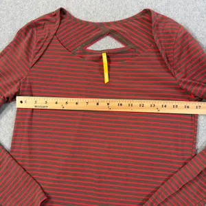 Lole Women's Medium Red Brown Striped Long Sleeve Top Cutout Back Active thumbnail 7