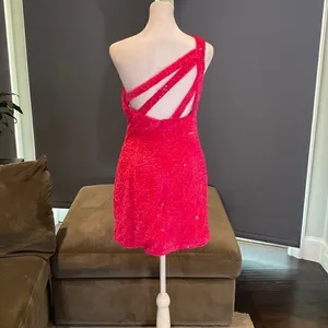 Women’s Sequined One Shoulder Short Pink Party or Prom Dress Size 4 thumbnail 4