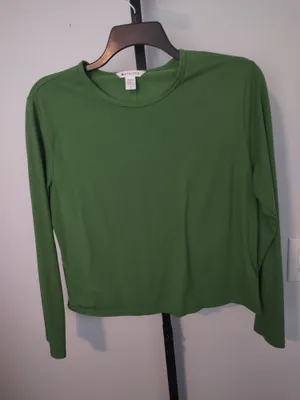 Athleta Long Sleeve Crewneck Top in Leaf Green thumbnail 2