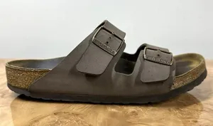 Estimated Birkenstock EU 42 / Women's US 11–11.5 / Men's US 9–9.5 thumbnail 1