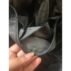 Lululemon Out of Range Black Duffle Overnight Gym Weekender Bag Unisex thumbnail 2