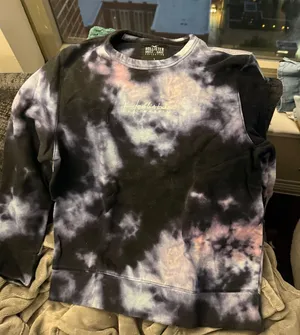 Hollister Crewneck Sweatshirt thumbnail 1