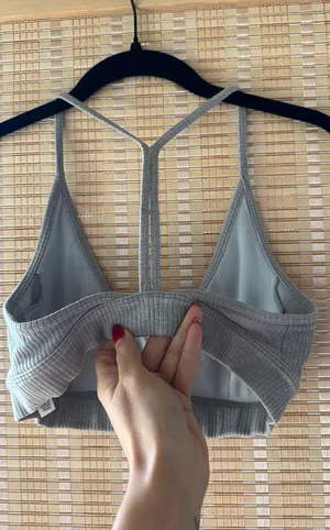 Alo Grey Sports Bra thumbnail 2
