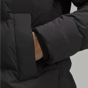 New Lululemon Women’s Puffer 600-Down Goose Down Fill Jacket Black Size 10 thumbnail 5