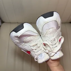 Nike Air Huarache Sneakers Size 8 White Neon Pink Volt Retro Running Shoes thumbnail 4