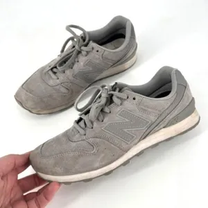 New Balance 696 Classic Women's Running Shoes WL696WPG Gray Suede Size‎ 9 thumbnail 1