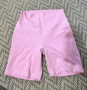 Lululemon Biker Shorts Align 6" thumbnail 1