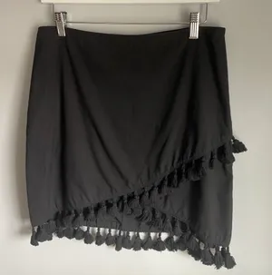 Black Mini Skirt Festival pom poms fringe trim Large 100% Cotton Going‎ out thumbnail 1