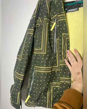 686 Geometric Print Women's Ski/Snowboarding Jacket Outdoor Snow Sport Sz XS thumbnail 9