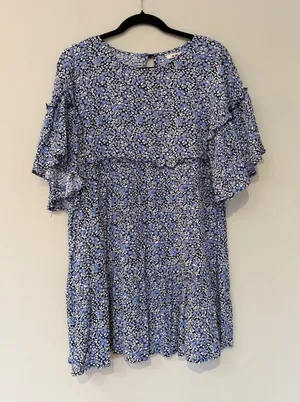 Miami by Francesca’s Blue Floral Flowy Mini Dress thumbnail 1