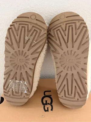 UGG Tasman Maxi Curly Slippers – Women’s Size 8 thumbnail 6