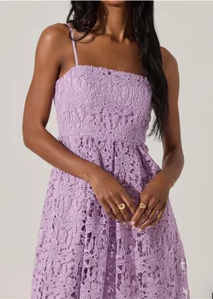 Astr Strapless Lilac Lace Dress size S thumbnail 1
