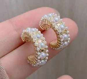 Vintage fashion Pearl Earrings thumbnail 1