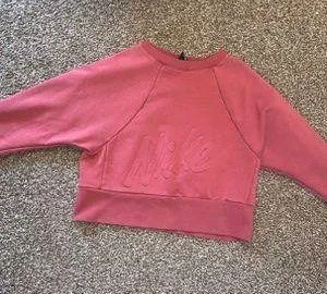 Nike Cropped Sweatshirt thumbnail 2