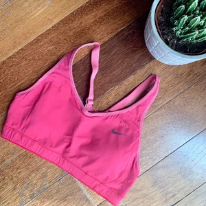 Nike | Full Support Sports Bra Pink XS Swoosh thumbnail 1