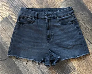 American Eagle Outfitters Charcoal Black Stretch Denim Jean Shorts Women’s Sz 6 thumbnail 1