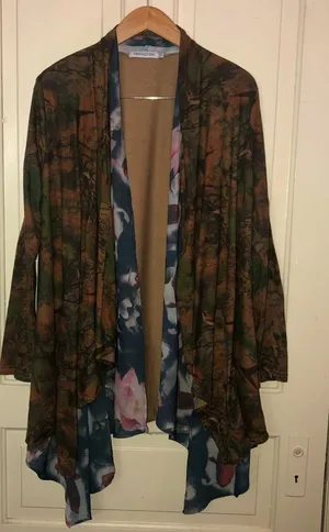Misslook Open Waterfall Long Sleeve Cardigan Koi Camo Size Large thumbnail 1