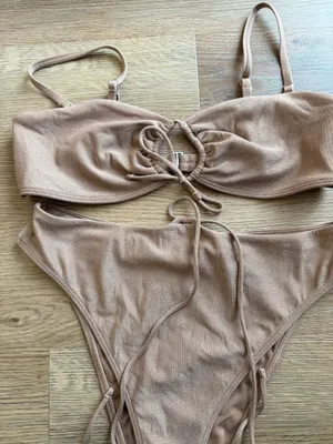 Abercrombie Sparkly Bikini Set thumbnail 2
