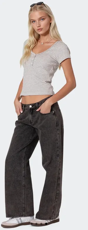 Edikted Petite Raelynn Low-Rise Jeans Washed S thumbnail 2