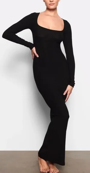 SKIMS Dress Long Sleeve Lounge thumbnail 1