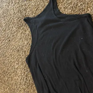 Free People Plain Black Flowy Tank‎ Size Medium thumbnail 6