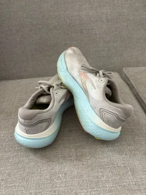 Brooks Glycerin Running Shoes thumbnail 4