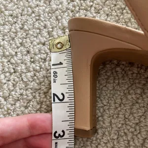 NEW Calvin Klein Slingback Nude Pumps Heels Wrap Around Kitten Mary Janes Sz 8 thumbnail 12
