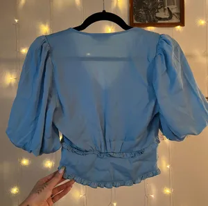 Urban Revivo V Neck Puff Sleeve Top thumbnail 2