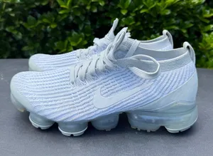 Nike Air Vapor Max 3.0 White/Pure Platinum/ Metallic Silver Women’s Size 8.5 thumbnail 1