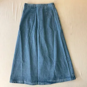 Retro Denim Maxi Skirt Womens Large Blue Button Front A-Line Boho thumbnail 3