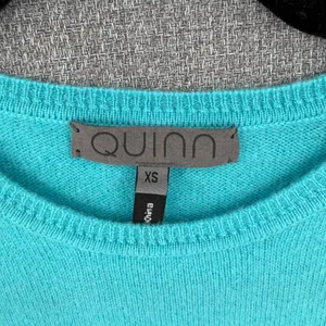 Quinn Cashmere Turquoise Blue Crew Neck Long Sleeve Sweater Luxury Lightweight thumbnail 3