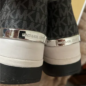 Michael Kors womens Felix Trainer black and white #13 thumbnail 8