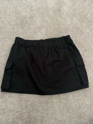 Black cargo mini skirt thumbnail 2