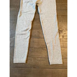 Aeropostale Women's Light Gray Textured Knit Leggings Size Large thumbnail 4