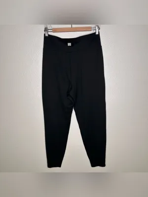 Vuori Lux At Ease/Lux Harem pants black small thumbnail 9