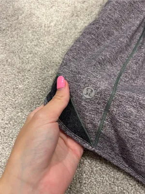 Lululemon Hotty Hot High Rise 4” thumbnail 4