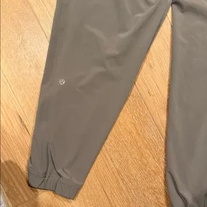 lululemon athletica Greige Track‎ Pants size 10 women thumbnail 7