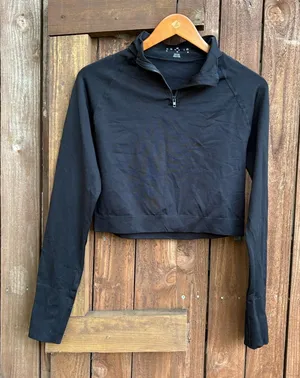 Core 10 Black Cropped Jacket Size M thumbnail 1