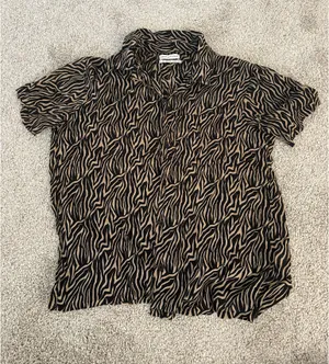 Urban Outfitters zebra button down tee thumbnail 1
