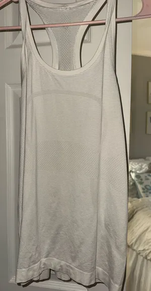 Lululemon Tank Top thumbnail 1