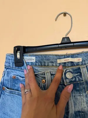 Levi’s Wedgie Straight Women’s Premium Jeans thumbnail 2