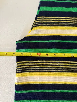 Vintage Old Made in Japan 100% Acrylic Fibre Sleeveless Striped Shirt knitted thumbnail 2