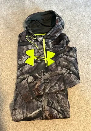 RealTree camo Under Armour sweatshirt  thumbnail 1