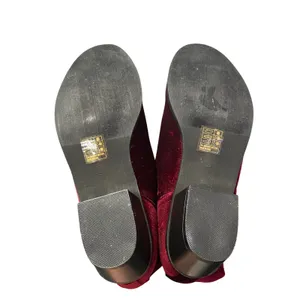 Yoki Catalina Burgundy Velvet Star Perforated Ankle Booties Funky Bold Size 9 thumbnail 3