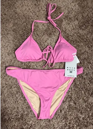 Billabong Bikini Pink Triangle Set NWT Size Large & XL‎ thumbnail 1